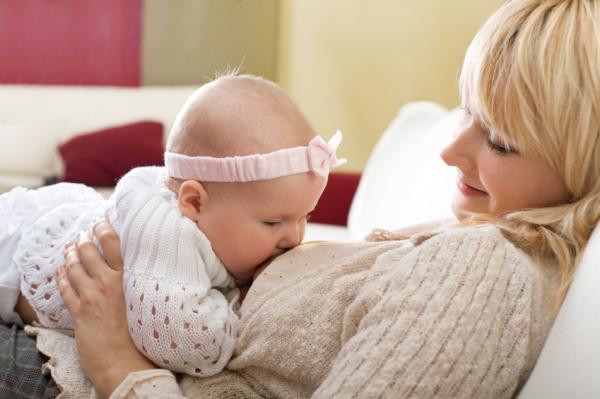 Bằng chứng mới về lợi ích của sữa mẹ